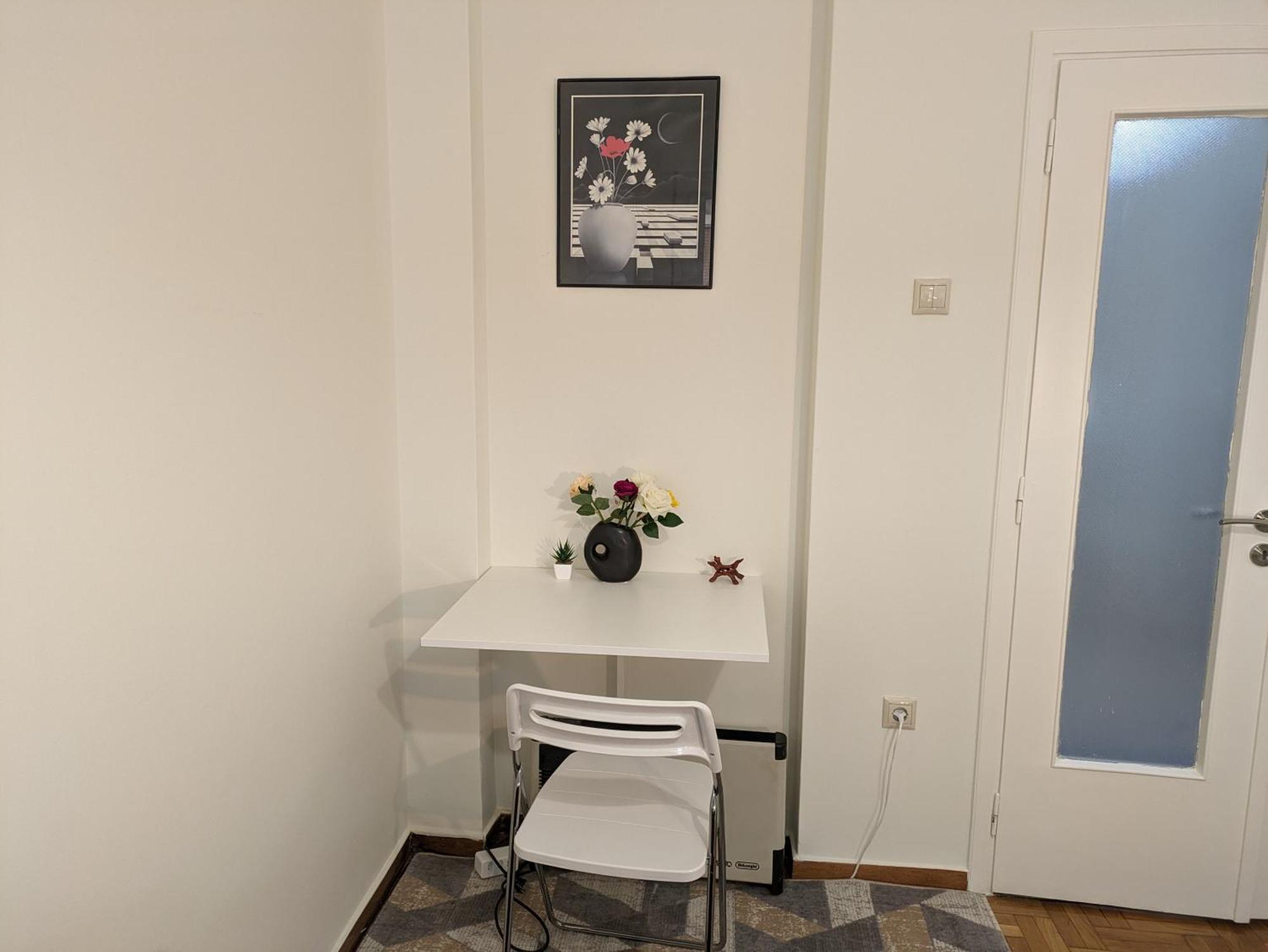 Lavender-Emma Cosy Apartment Near City Center Atene Esterno foto
